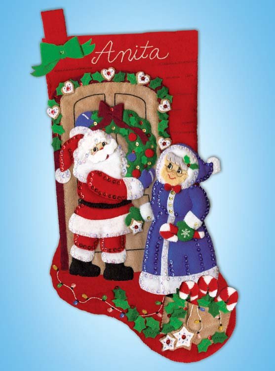 Mr. & Mrs. Claus 5292 Felt Applique Stocking Kit