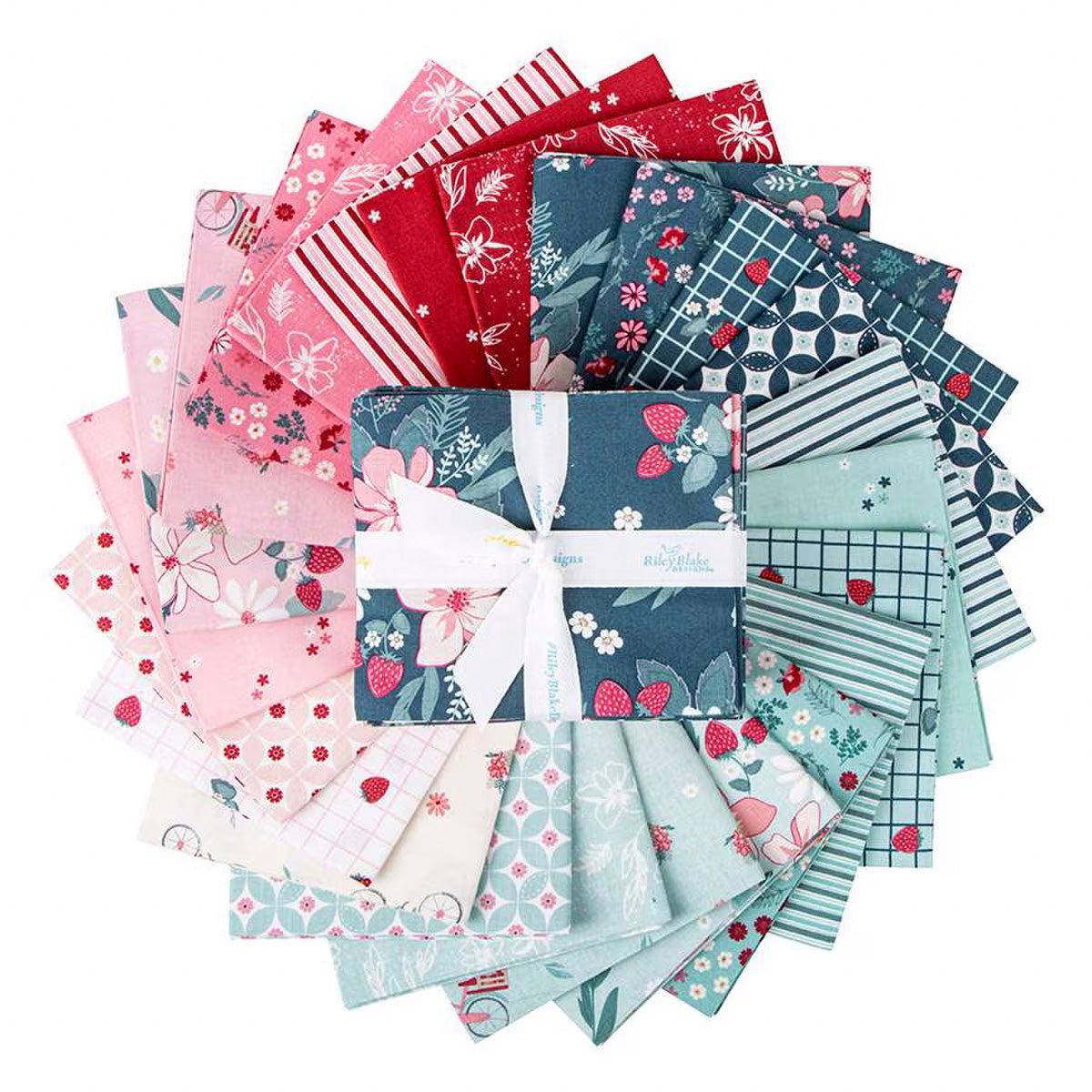 PREORDER Berry Market Fat Quarter Bundle 24pc