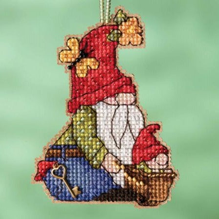 Mill Hill MH162212 Wheelbarrow Gnome Cross Stitch Kit