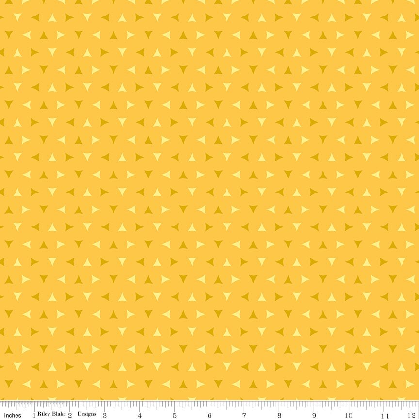 Quilt in Color Tiny Triangles Yellow Fabric