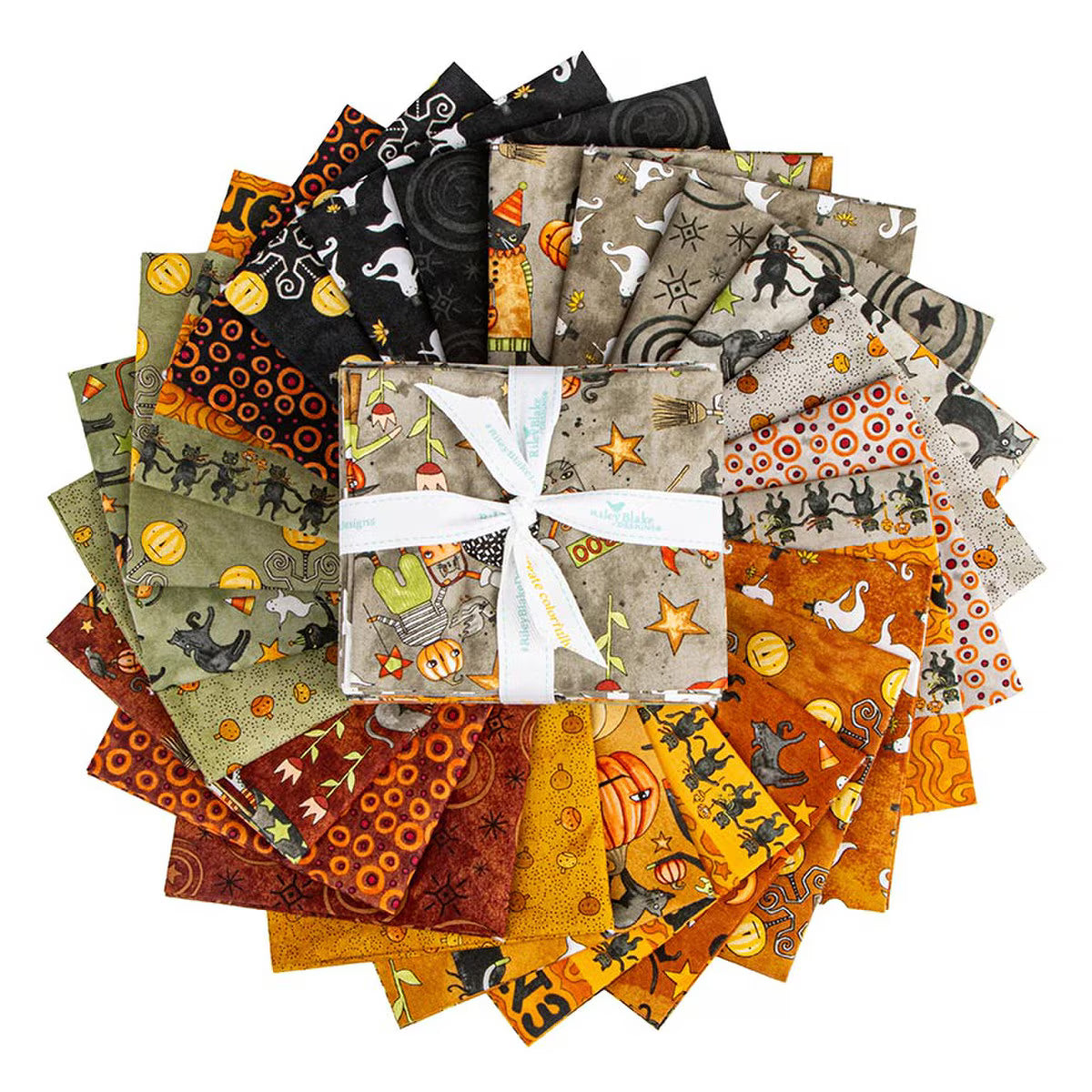 Spooky Fat Quarter Bundle 24pc