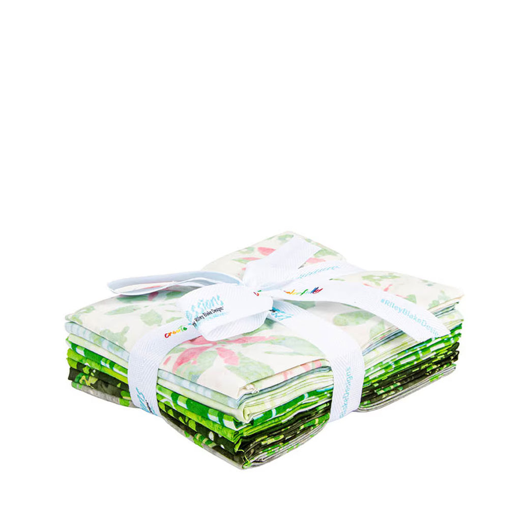 Batiks Holiday Happiness Garland Fat Quarter Bundle A 8pc
